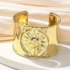 304ステンレススチール製カフバングル  女性用幅広バンドバングル  太陽  18KGP本金メッキ  1-3/4インチ（4.55cm）  内径：2-1/8x2-3/8インチ（5.45x5.95cm）&nbsp;BJEW-C095-02G