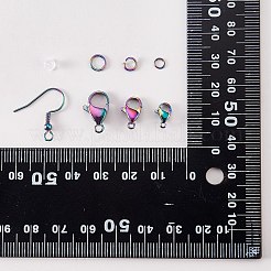 DIYジュエリー作りの発見キット  リングカラーの304ステンレススチール留め具と丸カンを含む  201ステンレススチールピアスフック  プラスチック製ピアスキャッチ  虹色  210個/箱&nbsp;DIY-SZ0009-10