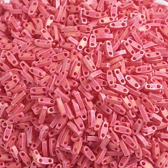 MIYUKIクォーターティラビーズ  日本製シードビーズ  2穴  （qtl408fr）マットな不透明な赤ab  5x1.2x1.9mm  穴：0.8mm  約2400個/50g&nbsp;SEED-X0054-QTL408FR