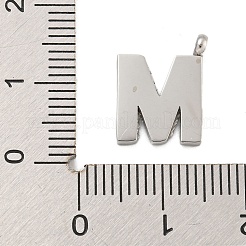 304ステンレススチールチャーム  手作り彫刻フィギュア  フルポリッシュ  ステンレス鋼色  文字m  14x11x2mm  穴：1.8mm&nbsp;STAS-G345-01P-M