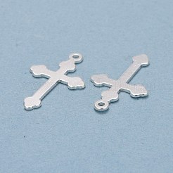 304ステンレスペンダント  クロス  銀  18x11x0.5mm  穴：1.2mm&nbsp;STAS-H436-47S