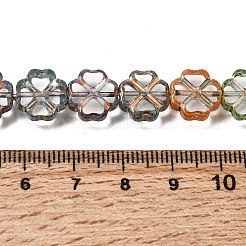 ピカソ風焼き絵具と金色の金属を編み込んだガラスビーズの連  4葉のクローバー  ミックスカラー  10.5x10.5x4mm  穴：0.5mm  約39個/連  16.14''（41センチメートル）&nbsp;GL-CBA98F0-01