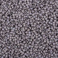 トーホー 8/0ラウンドビーズ  日本製シードビーズ  （412f）紫の不透明なレインボーマット  3mm  穴：1mm  約1110個/50g&nbsp;SEED-XTR08-0412F
