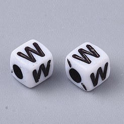 白い不透明なアクリルビーズ  水平穴  黒いアルファベットのキューブ  文字.w  4~5x4~5x4~5mm  穴：1.8mm  約240~260個/20g&nbsp;X-MACR-R869-02W