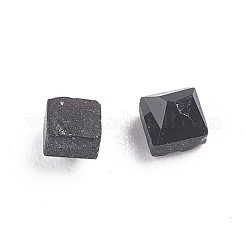 不透明ガラスカボション  多面カット  正方形  ブラック  2.5x2.5x2mm&nbsp;G-F680-K04