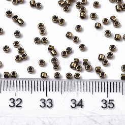 電気めっきガラスシードビーズ  機械刺繍に適合  メタリックカラー  ラウンド  アンティークゴールドメッキ  11/0  2x1.5mm  穴：1mm  約30000個/袋&nbsp;SEED-S042-01B-03