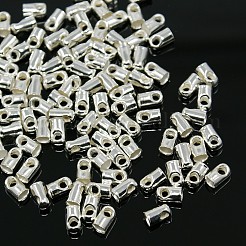 コー​​ドが終了  鉄  銀色のメッキ  約7mm長  4 mm幅  穴：1.8mm  内径：3.5mm&nbsp;ECE091-S