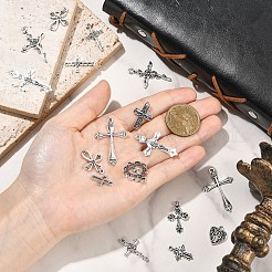 100pcs20スタイルチベットスタイルアロイペンダント  クロスチャーム  アンティークシルバー  22.5x15x2mm  穴：1.6mm&nbsp;FIND-YW0010-57