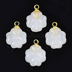ガラスチャーム  金色の真鍮ループ付き  クローバー  乳白色  14.5x10.5x4.5mm  穴：1.6mm＆1mm&nbsp;GLAA-N036-02B