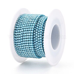 鉄ラインストーンカップチェーン  スプールで  ライトスカイブルー  2x2x2mm  約29.99フィート（9.14m）/ロール&nbsp;CH-T006-05B-03
