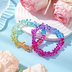 女の子向けのレインボーカラーのガラスチップビーズストレッチキッズブレスレット  ミックスカラー  内径：1-5/8インチ（4.1cm）&nbsp;BJEW-JB10779