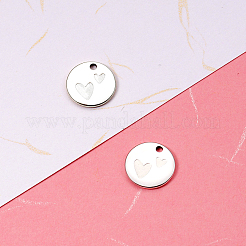 304ステンレスペンダント  ハートパータン付きのフラットラウンド  ステンレス鋼色  11.5x1mm  穴：1.4mm&nbsp;STAS-CJC0003-48