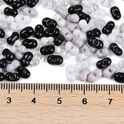 ガラスシードビーズ  丸い穴  ピーナッツ  ブラック  3.5x6x3.5mm  穴：0.8mm  約4500個/ポンド&nbsp;SEED-K010-03J