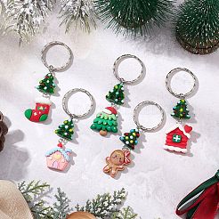 手作りのランプワークのクリスマスツリーキーホルダー  クリスマステーマの樹脂製チャームキーチェーン（鉄製リング付き）  ミックスカラー  7~7.4cm&nbsp;KEYC-JKC00983