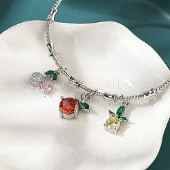 女性用真鍮マイクロパヴェキュービックジルコニアフルーツチャームバングル  チェリー＆アップル＆パイナップル  鉛フリー＆カドミウムフリー  長持ちメッキ  プラチナ  内径：2x2-1/8インチ（5x5.4cm）&nbsp;BJEW-Z089-05P