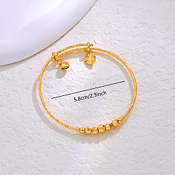 女性用調節可能な真鍮チャームバングル  ハート＆ベル  18KGP本金メッキ  内径：2-1/4インチ（5.8cm）&nbsp;RH5458