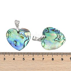 天然アワビシェル/パウアシェルペンダント  真鍮のスナップオンベイル付きハートチャーム  プラチナ  24~25.5x25~26x1.5~2mm  穴：4.5x5.5mm&nbsp;X-SSHEL-M024-01