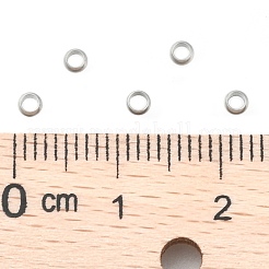 変色しにくい304ステンレススチールスペーサービーズ  ロンデル  ステンレス鋼色  2.5x1.5mm  穴：1.4mm&nbsp;STAS-R065-31