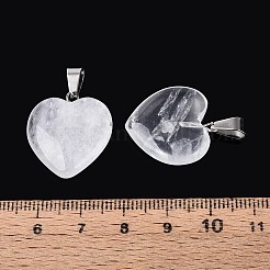 ハートの天然水晶のペンダント  プラチナトーンの真鍮パーツ  20~22x20~21x5~8mm  穴：2x7mm&nbsp;G-Q438-15