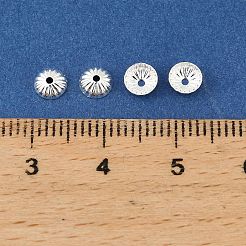 真鍮製ビーズキャップ  鉛フリー＆カドミウムフリー＆ニッケルフリー  半円  銀  5x2mm  穴：1mm&nbsp;KK-H258-20S