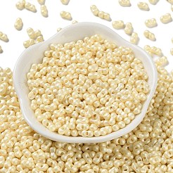 ガラスシードビーズ  不透明色の光沢  ピーナッツ  淡黄色  5~6x2.5~3x3~3.5mm  穴：1~1.2mm  約5000個/ポンド&nbsp;SEED-L011-04A-09