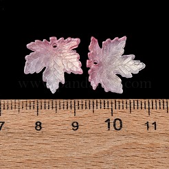 ツートンカラーの透明ガラスペンダント  メープル リーフ チャーム  グリッターパウダー付き  フラミンゴ  16x16x4mm  穴：1.2mm&nbsp;GLAA-T025-80A