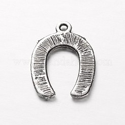 チベットスタイルの合金の蹄鉄ペンダント  カドミウムフリー＆鉛フリー  アンティークシルバー  15.5x11.5x1mm  穴：1mm  約2320個/1000g&nbsp;TIBEP-3115-AS-RS