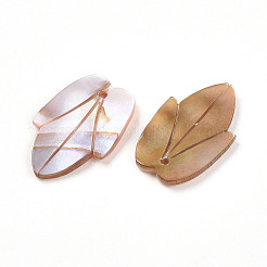 Natural Freshwater Shell Carved Pendants&nbsp;SHEL-N036-19