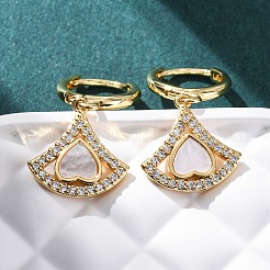 Fan with Heart Brass Micro Pave Clear Cubic Zirconia Hoop Earrings&nbsp;KK-D363-13G