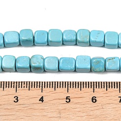 天然マグネサイトビーズ連売り  染め＆加熱  キューブ  ターコイズ  5~7.5x5~5.5x5~5.5mm  穴：1mm  約71個/連  15.67''（39.8センチメートル）&nbsp;G-Z143-C01-01