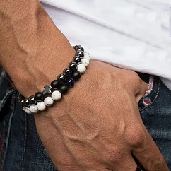2Pcs 2 Style 8mm Round Natural Howlite & Frosted Black Agate Stretch Bracelets Set, Cross Stackable Bracelets for Men