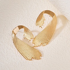 合金スタンドピアス  ナゲット  ゴールドカラー  45x23mm&nbsp;FS-WG9D3AD-01