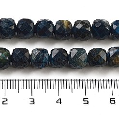 天然タイガーアイ染めビーズ連売り  多面カット  キューブ  ブラック  7x8x7mm  穴：1mm  約47~48個/連  13.35~13.46''（33.9~34.2センチメートル）&nbsp;G-H028-A01-03