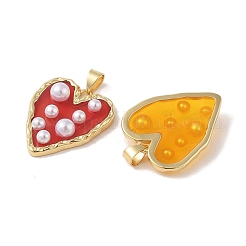 ラックメッキ真鍮＆エポキシ樹脂ペンダント  スナップオンベイルとプラスチックパールが付いたハートチャーム  18KGP本金メッキ  カドミウムフリー＆鉛フリー  長持ちメッキ  ミックスカラー  25.5x20.5x5mm  穴：4x3.5mm&nbsp;KK-Z047-06G-02-RS