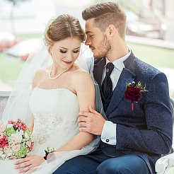 2個 2スタイルのローズフラワーシルクリストとフラワーシルクブローチセット  結婚式のための  パーティーの装飾  暗赤色  109~609x10~78mm  2 スタイル 2 個&nbsp;AJEW-CP0004-58