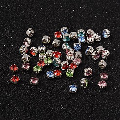 縫い付けラインストーン  A級ガラスラインストーン  真鍮製爪付き台座付き  衣料品アクセサリー  シルバーカラーメッキメタルカラー  ミックスカラー  3.8~4x3.8~4mm  穴：1mm（底に穴がランダムです。）  約1440個/袋&nbsp;RB-J179-SS16-M