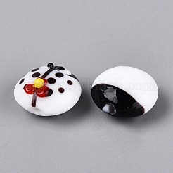 手作りランプワークビーズ  てんとう虫と花  ホワイト  15.5~16.5x9~11mm  穴：1.4~1.8mm&nbsp;LA-N050-05A