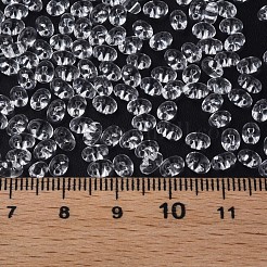 透明チェコガラスシードビーズ  光沢  2穴  オーバル  グレー  5x3.5x2.5mm  穴：0.9mm  約500 G /袋&nbsp;SEED-N004-005-C07