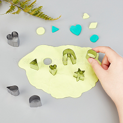 見つけるキットを作るDIYイヤリング  430個のステンレス製クッキーカッターを含む  真鍮製のピアスフックとスプリットリング  プラスチック製ピアスキャッチ  紙のカード  ミックスカラー  カッター：27個/バッグ&nbsp;DIY-SC0018-77
