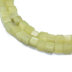 天然オリーブヒスイビーズ連売り  キューブ  3~4.5x3~4.5x3~5mm  穴：0.8~1mm  約89~97個/連  15.1~15.5インチ（38.5~39.5cm）&nbsp;G-F631-C04