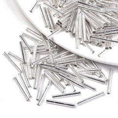 Electroplate Glass Bugle Beads, Round Hole, Metallic Colours, Silver Plated, 17.5~20x1.5~2.5mm, Hole: 0.5~1mm, about 2250pcs/bag