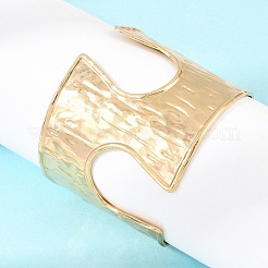 Hammered 304 Stainless Steel Cuff Bangles&nbsp;BJEW-Z164-01G