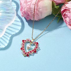 ガラスシードビーズとシェルパールのハートペンダントネックレス  女性用304ステンレススチールアズキチェーンネックレス  クリムゾン  17.28インチ（43.9cm）&nbsp;NJEW-MZ00042