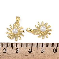 真鍮チャーム  ひまわりチャーム  ABS模造パールビーズ付き  18KGP本金メッキ  17x15x6mm  穴：4x2.5mm&nbsp;KK-F924-18A-G