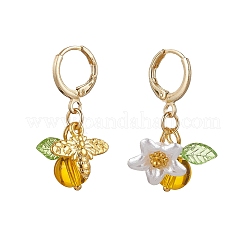 合金アクリルフープピアス  ガラスと  花とミツバチ  ミックスカラー  31x15.5mm&nbsp;EJEW-JE06439
