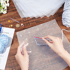 プラスチックメッシュキャンバスシート  刺繍用  アクリル毛糸クラフト  ニットとかぎ針編みのプロジェクト  長方形  ホワイト  300x300x2mm&nbsp;AJEW-WH0413-62B