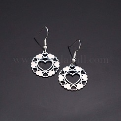 女性用304ステンレススチールダングルイヤリング  ハート付きフラットラウンド  ステンレス鋼色  40x20mm&nbsp;WGBEF1B-01