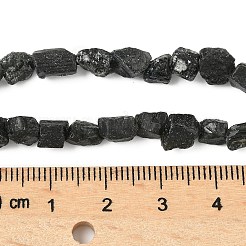 生の粗い天然ブラック トルマリン ビーズ 連売り  ナゲット  4~10x4~6x4~7mm  穴：0.9mm  約65~70個/連  15.94''（40.5センチメートル）&nbsp;G-M453-A01-01