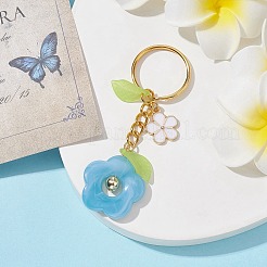 花のアクリル天然石風ペンダントキーホルダー  合金エナメルチャームと鉄分割キーリング付き  ライトスカイブルー  8cm&nbsp;KEYC-JKC00692-01