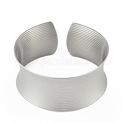 女性用304ステンレススチール製ワイドオープンカフバングル  ストライプ  内径：2.09インチ（5.3cm）  29 mm幅&nbsp;BJEW-K230-03A-P